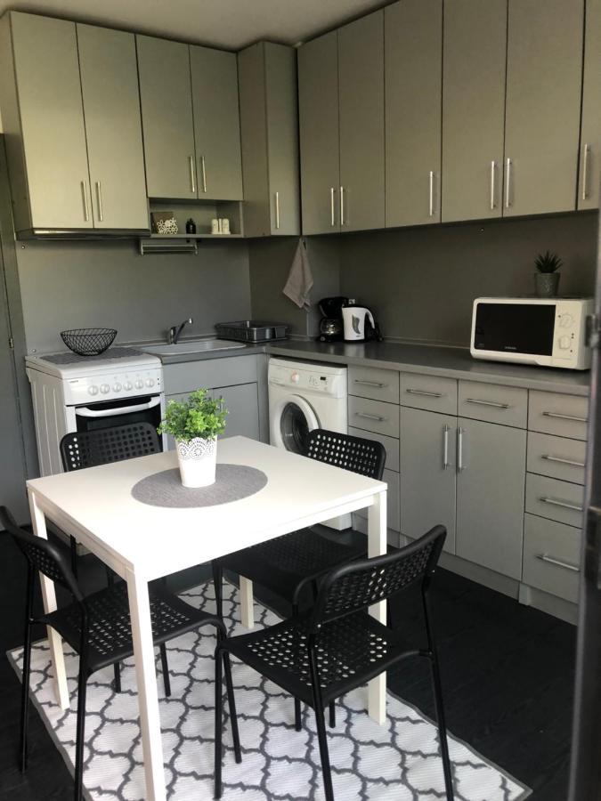 Sarafovo Beach Apartment Mit Terrasse Burgas Zewnętrze zdjęcie