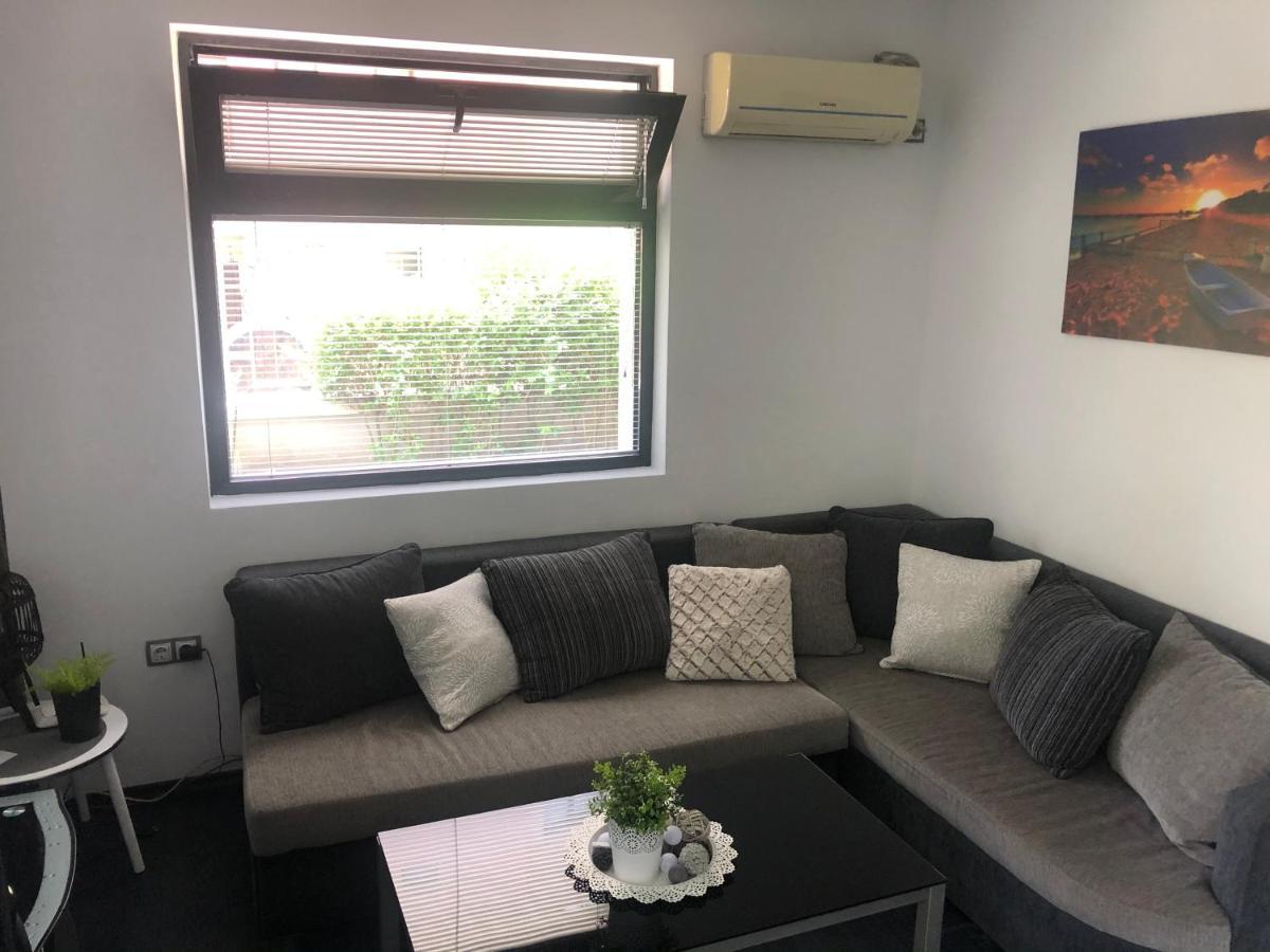 Sarafovo Beach Apartment Mit Terrasse Burgas Zewnętrze zdjęcie