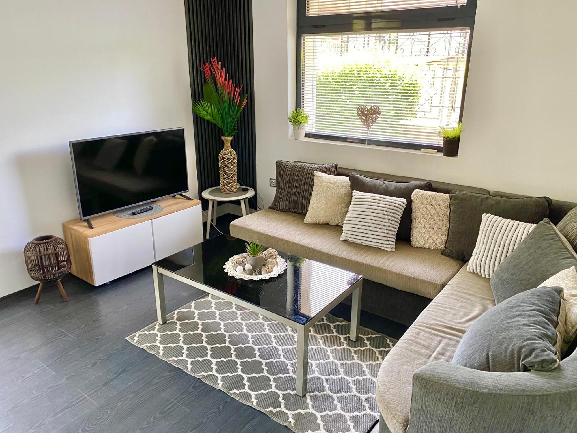 Sarafovo Beach Apartment Mit Terrasse Burgas Zewnętrze zdjęcie